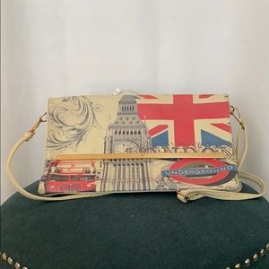 Vintage London crossbody purse